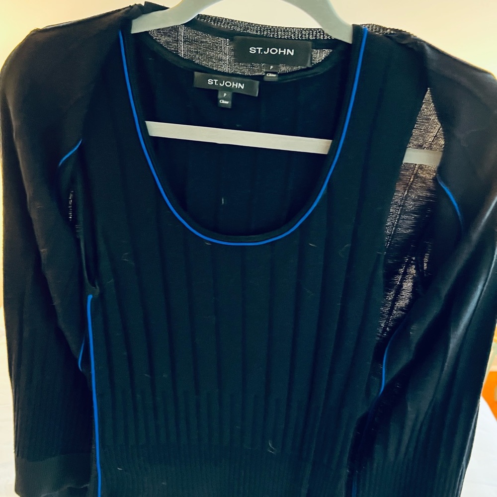 St John women’s cardigan set